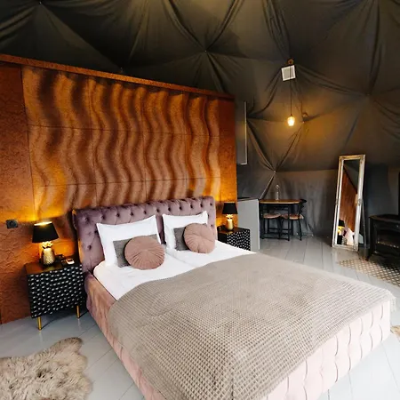 Gm Eco Bubble Holiday home Yablunytsya
